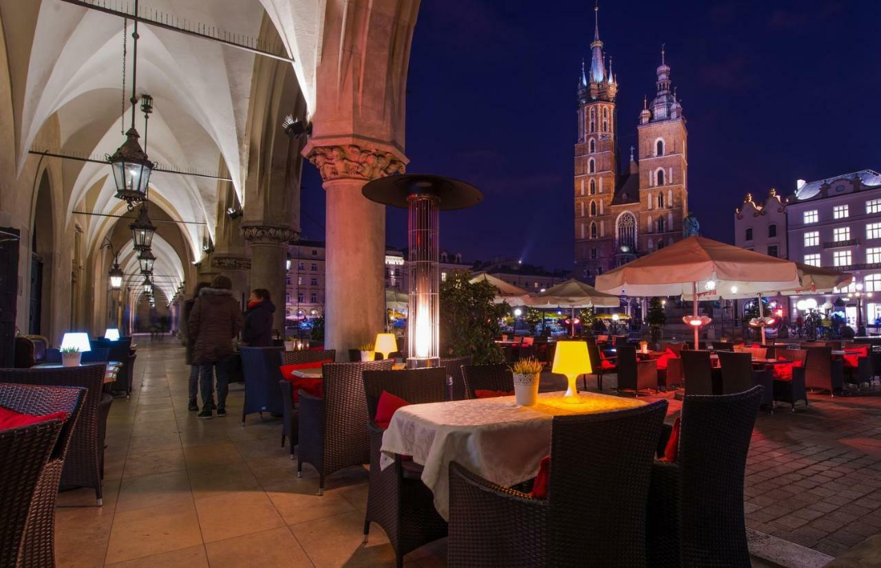 Leo Apartments Main Square Krakow Exterior photo